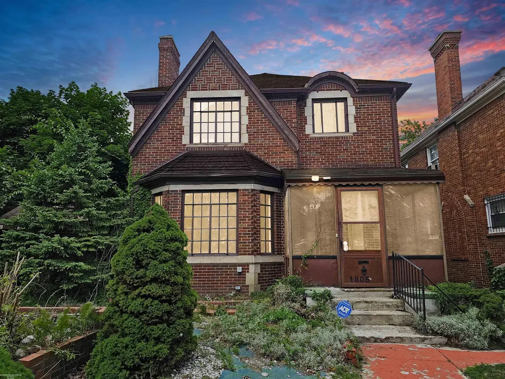 18051 Santa Barbara Drive Detroit City MI 48221