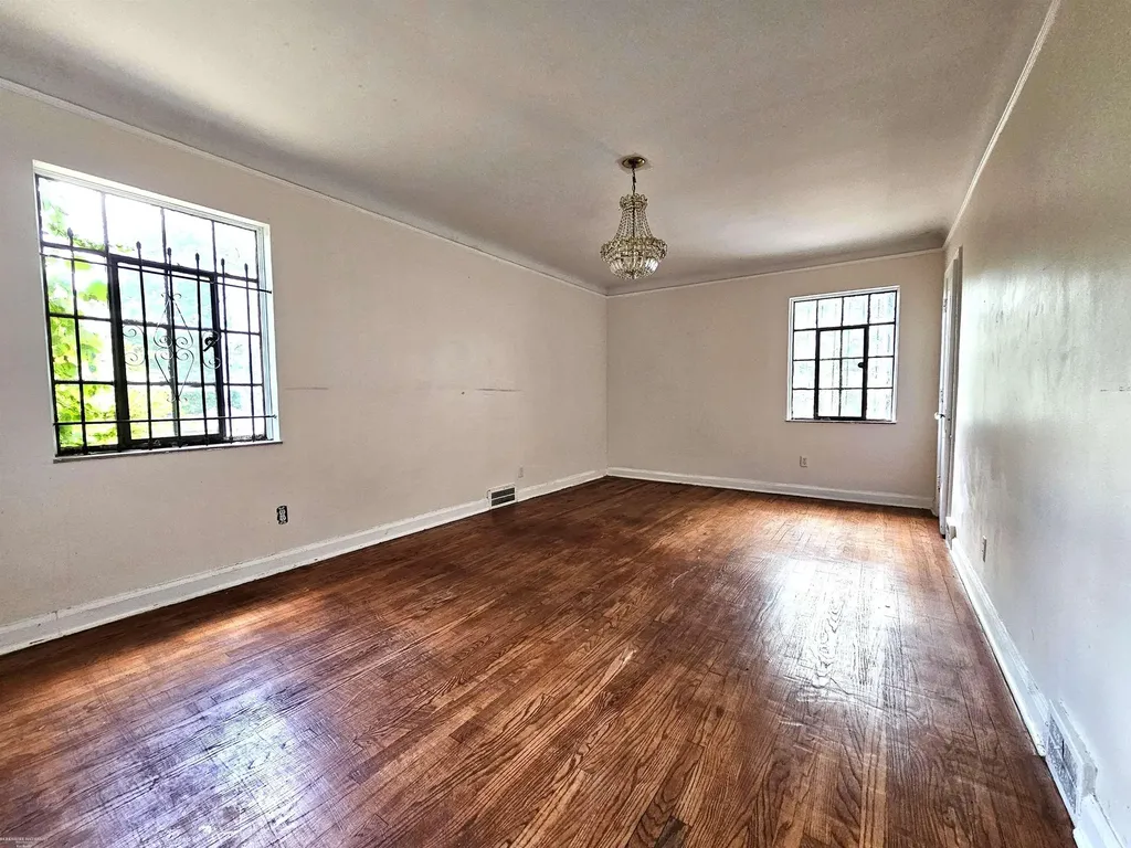 18051 Santa Barbara Drive Detroit City MI 48221
