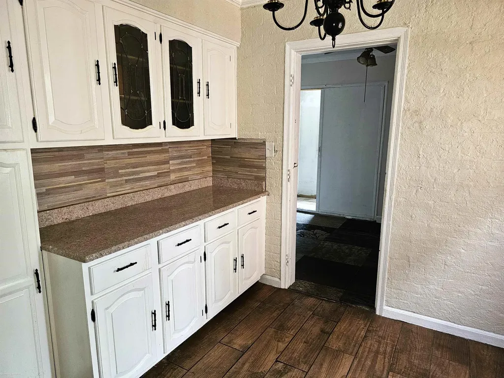 18051 Santa Barbara Drive Detroit City MI 48221