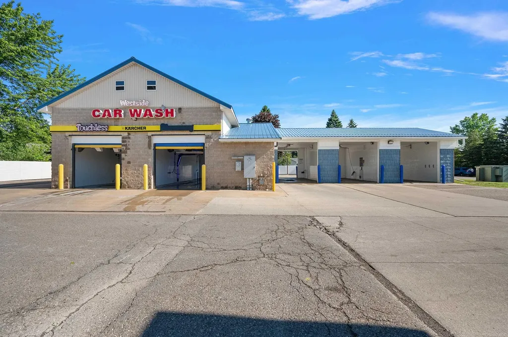 35141 Division Road Richmond City MI 48062