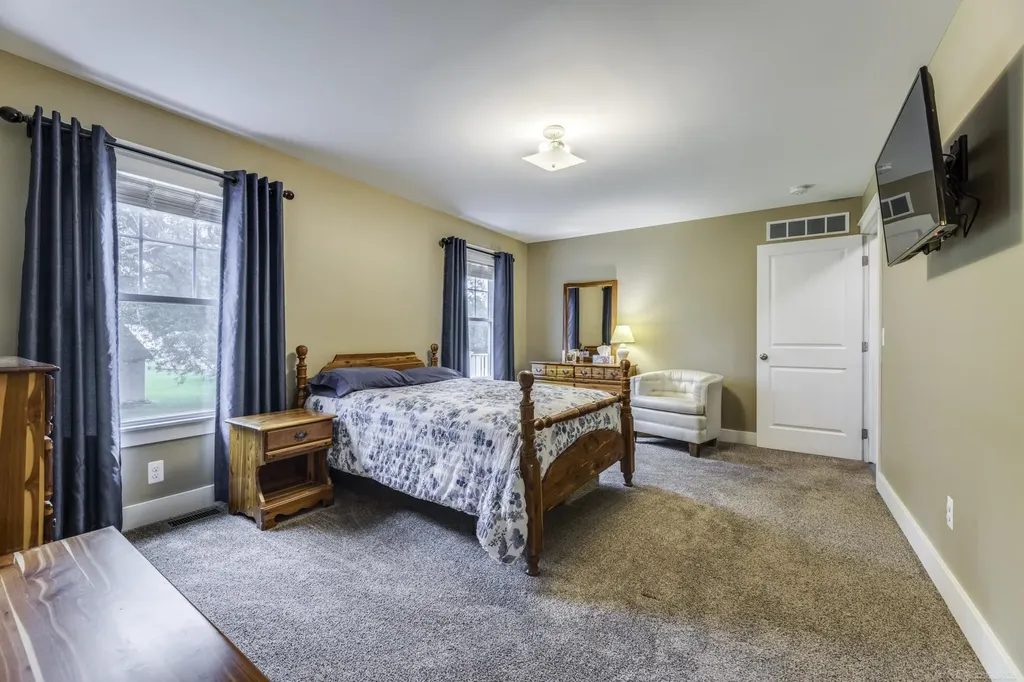 7061 Greenbush Lane Lexington Village MI 48450