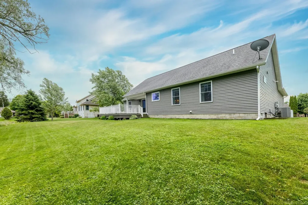 7061 Greenbush Lane Lexington Village MI 48450