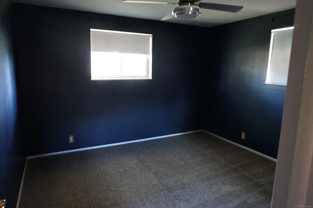 21671 N Nunneley Road Clinton Charter Township MI 48036