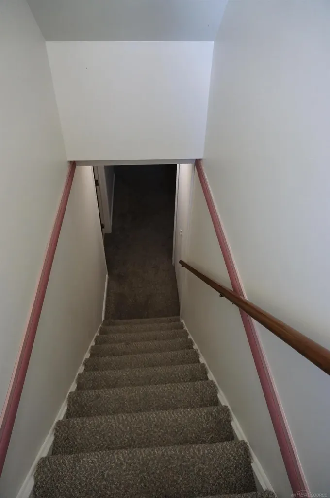 21671 N Nunneley Road Clinton Charter Township MI 48036