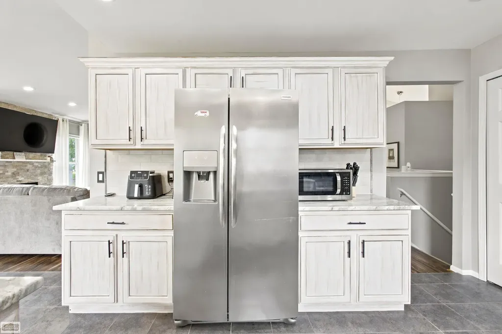 14984 Heather Pointe Drive Sterling Heights City MI 48313