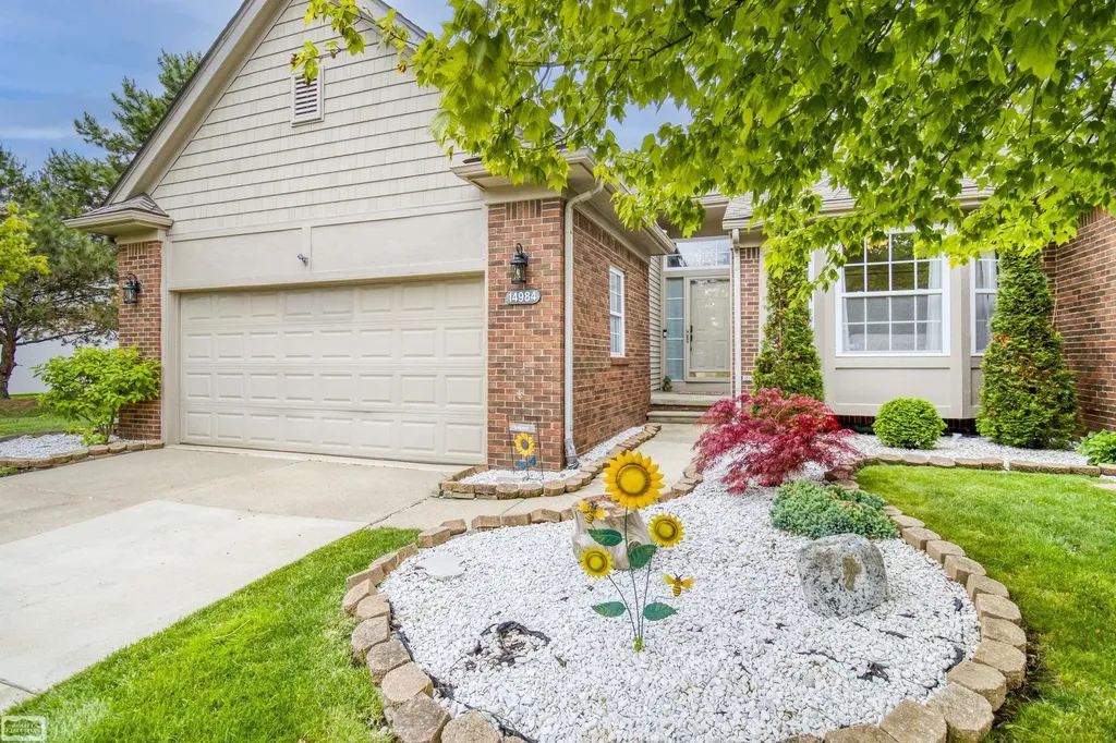14984 Heather Pointe Drive Sterling Heights City MI 48313