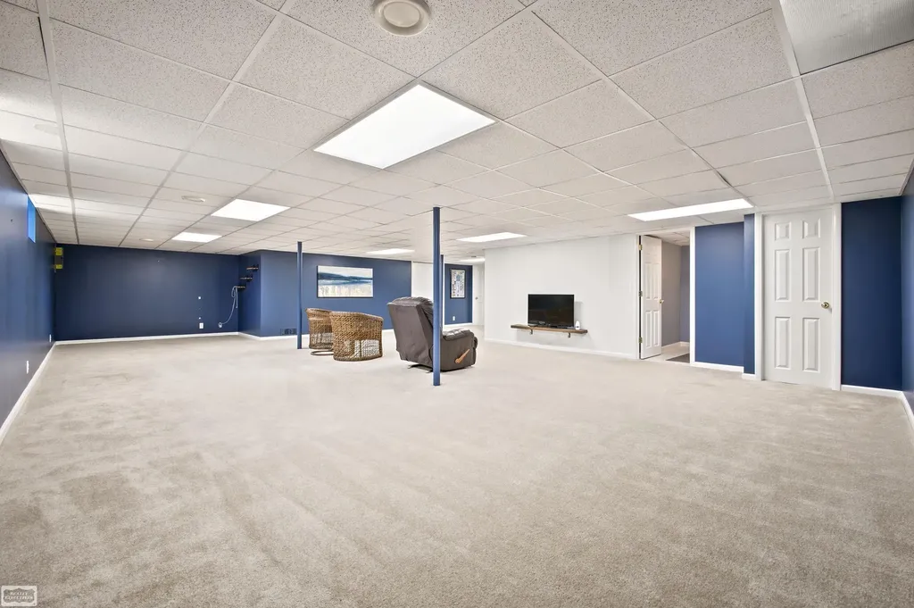 14984 Heather Pointe Drive Sterling Heights City MI 48313