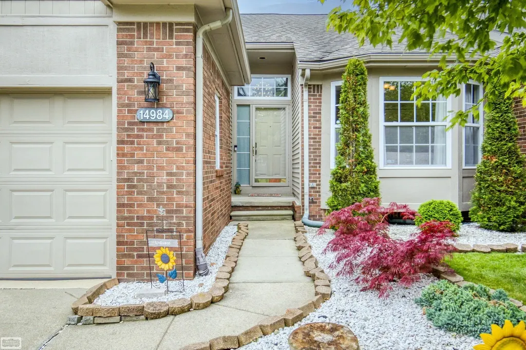 14984 Heather Pointe Drive Sterling Heights City MI 48313