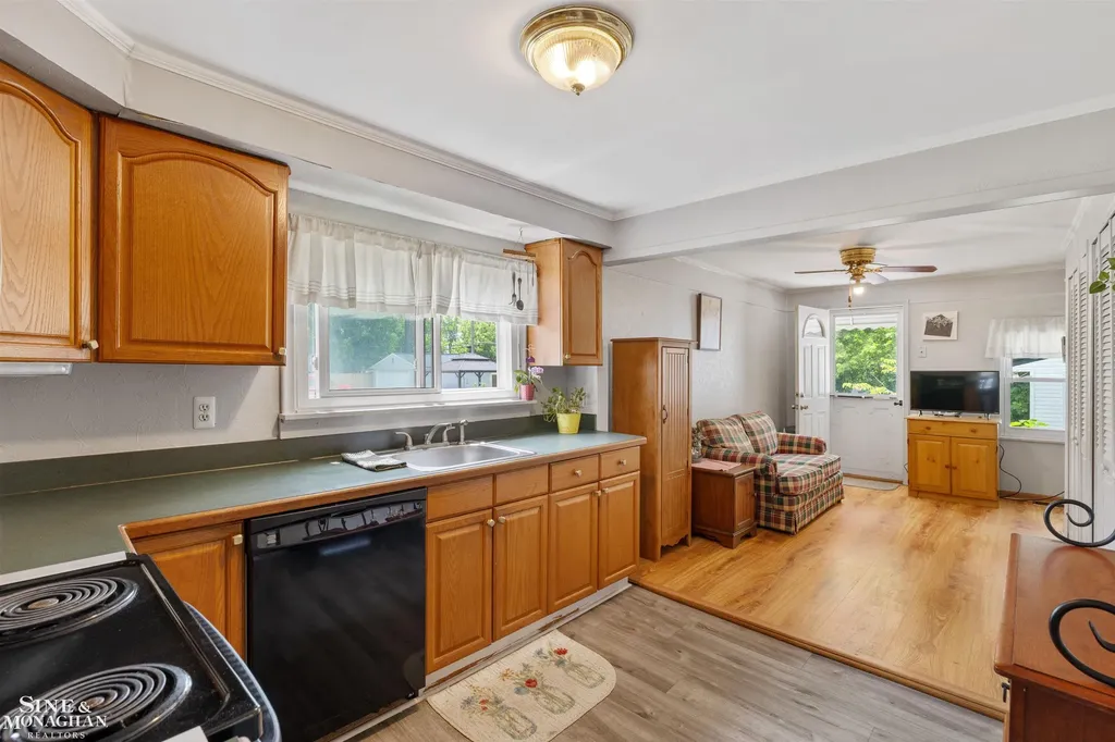 29719 Maplegrove Street St. Clair Shores City MI 48082