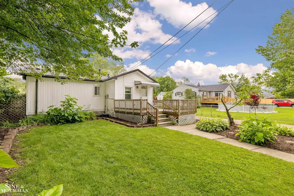 29719 Maplegrove Street St. Clair Shores City MI 48082