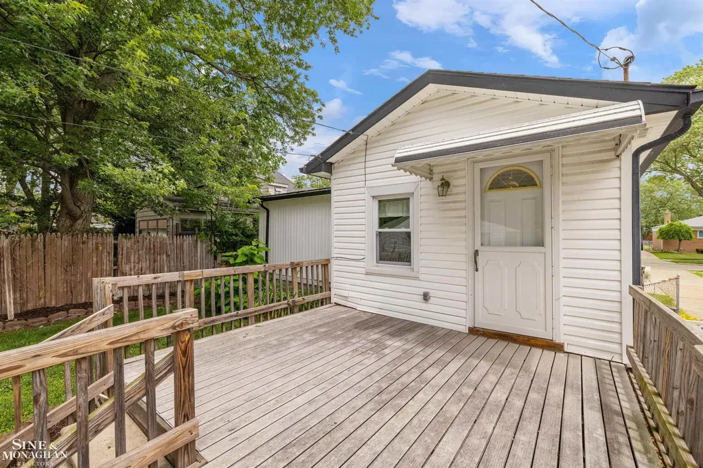 29719 Maplegrove Street St. Clair Shores City MI 48082