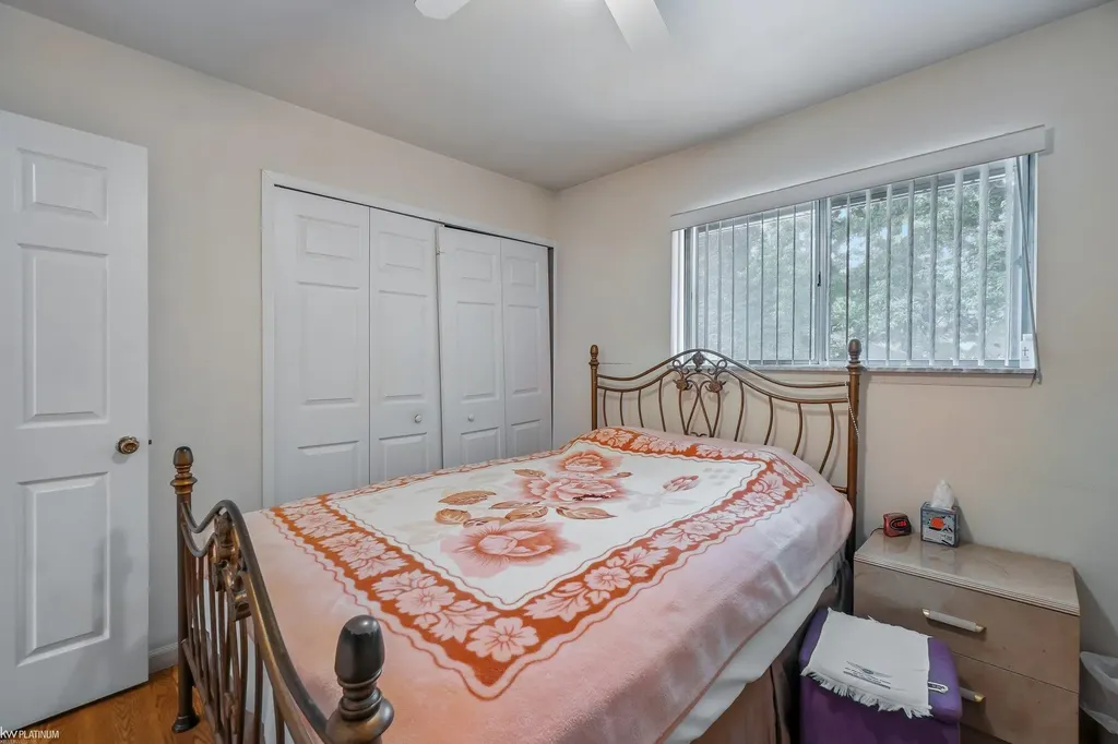 37266 Tamarack Drive Sterling Heights City MI 48310