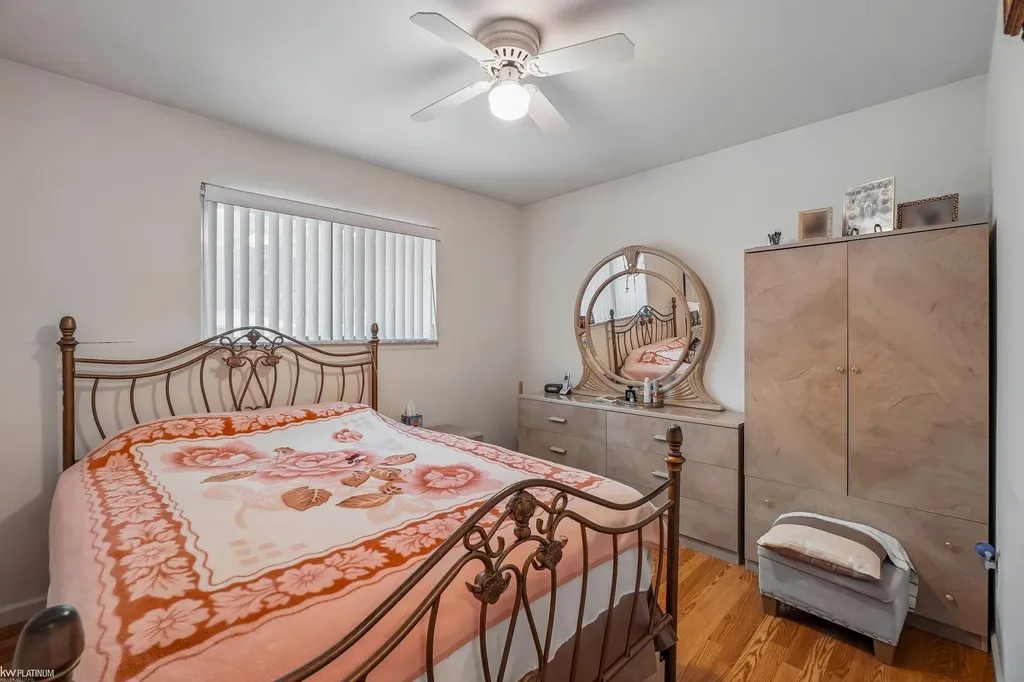 37266 Tamarack Drive Sterling Heights City MI 48310