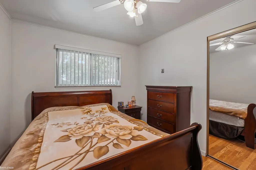 37266 Tamarack Drive Sterling Heights City MI 48310