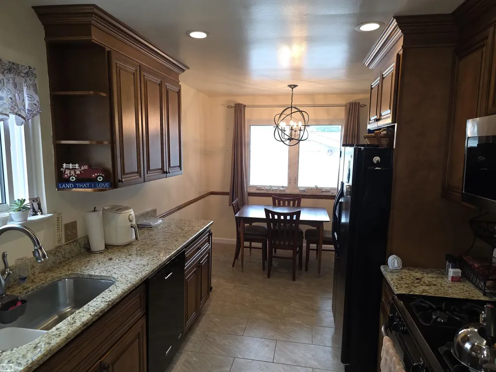 31375 W Wind Drive Fraser City MI 48026