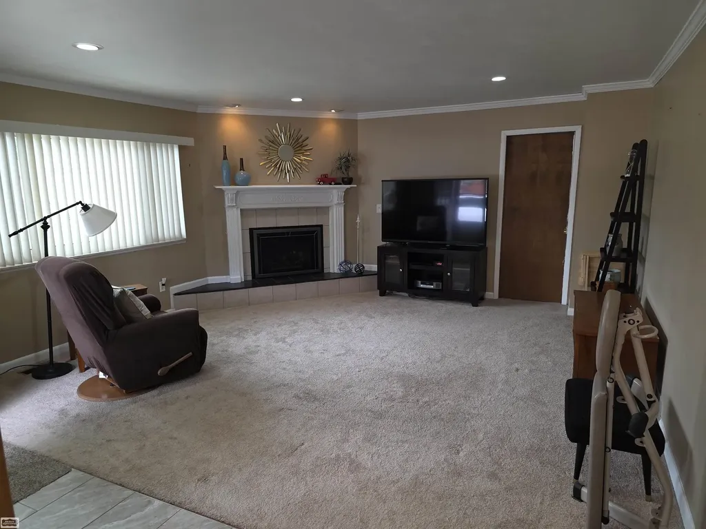 31375 W Wind Drive Fraser City MI 48026