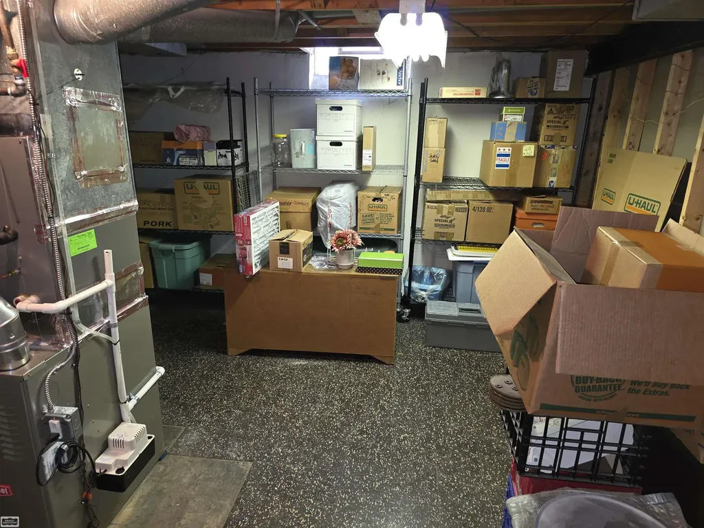 31375 W Wind Drive Fraser City MI 48026