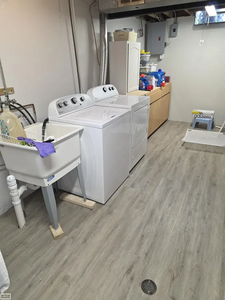 31375 W Wind Drive Fraser City MI 48026
