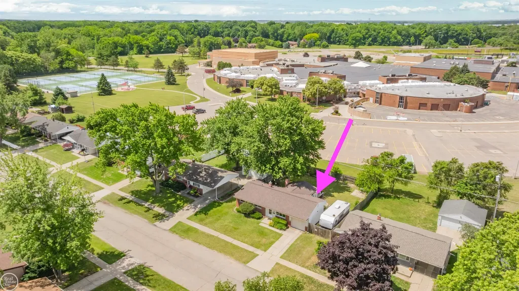 42251 Betley Drive Sterling Heights City MI 48313