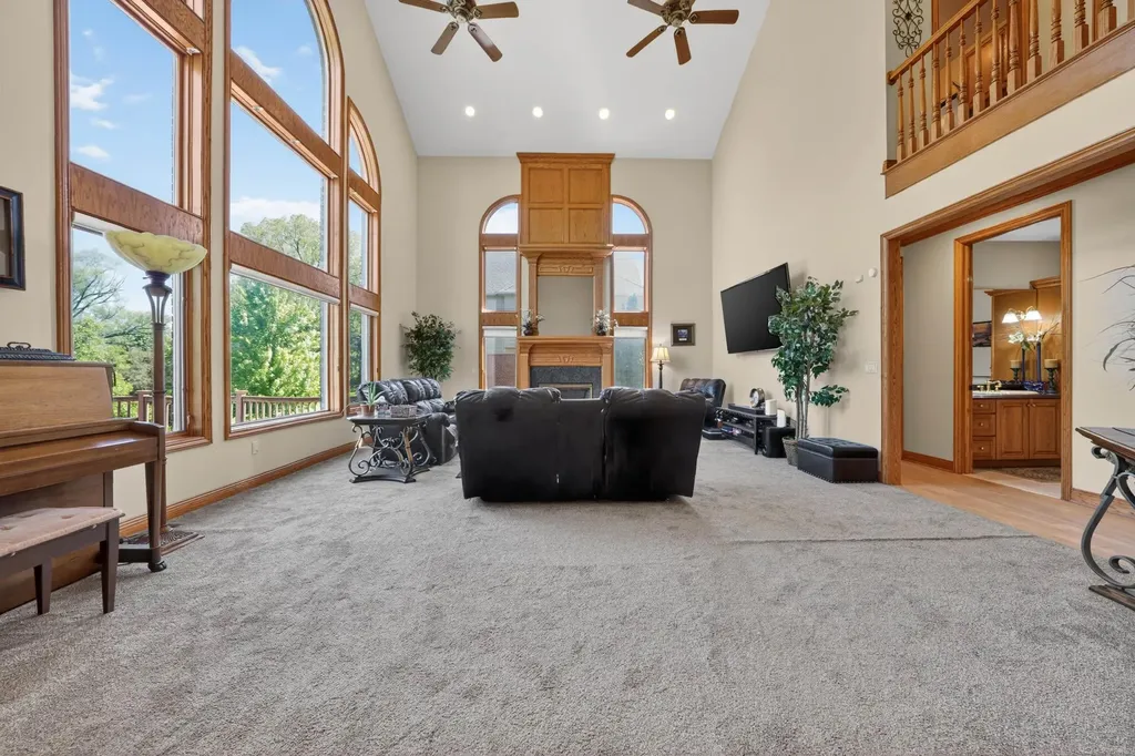 55733 Whitney Court Shelby Charter Township MI 48315