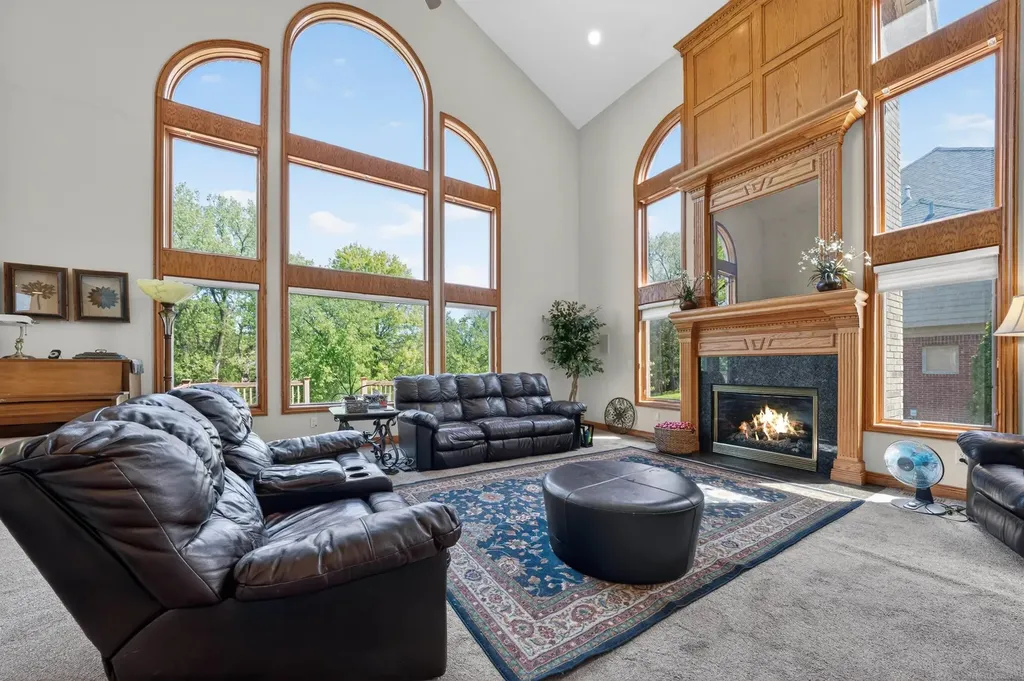55733 Whitney Court Shelby Charter Township MI 48315