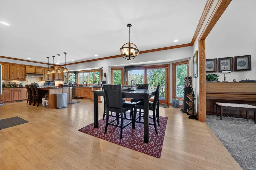 55733 Whitney Court Shelby Charter Township MI 48315