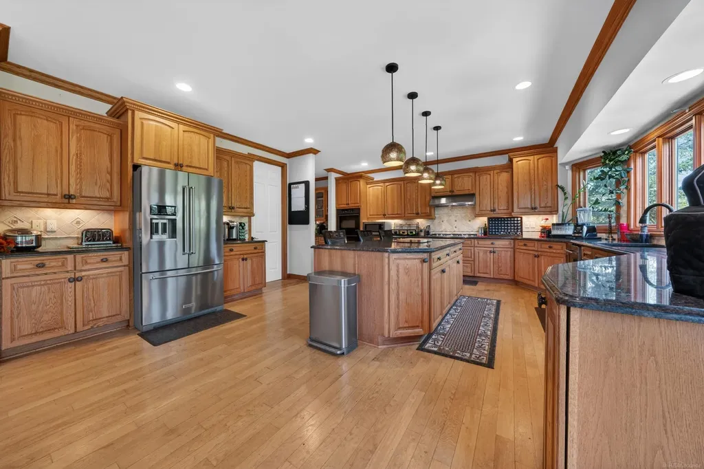 55733 Whitney Court Shelby Charter Township MI 48315