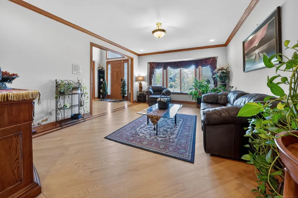 55733 Whitney Court Shelby Charter Township MI 48315