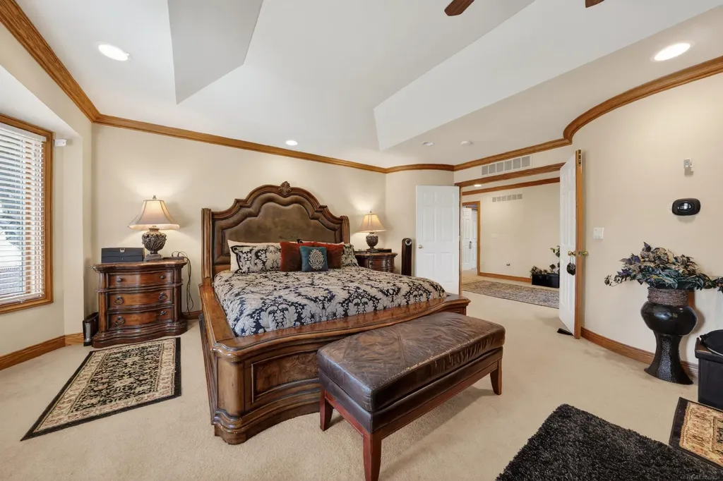 55733 Whitney Court Shelby Charter Township MI 48315