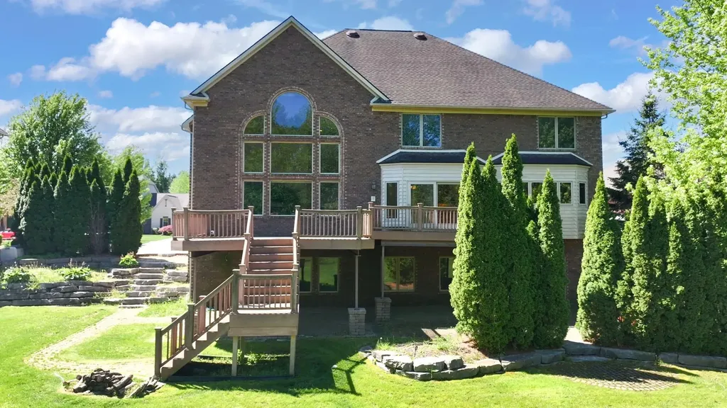 55733 Whitney Court Shelby Charter Township MI 48315