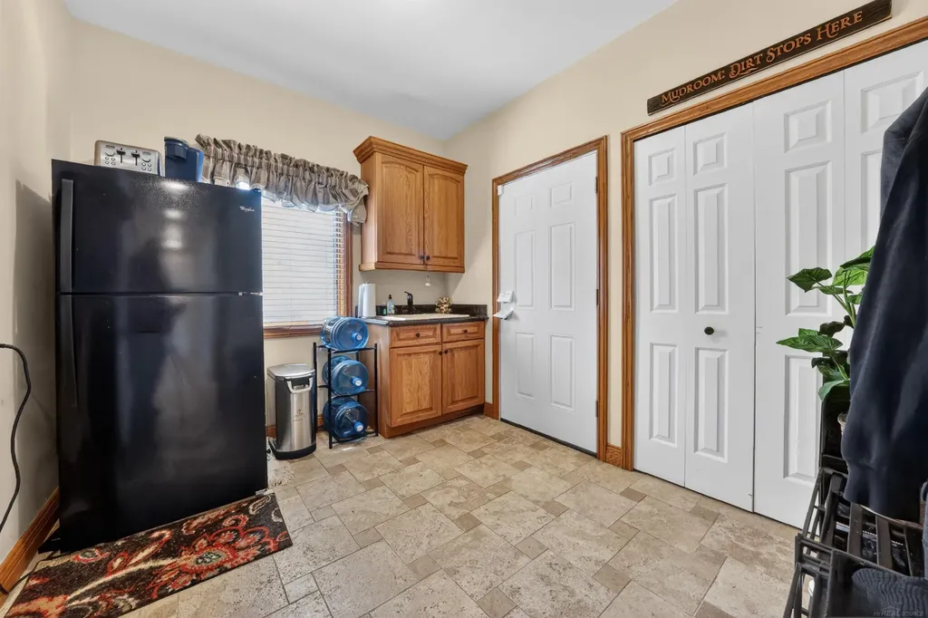 55733 Whitney Court Shelby Charter Township MI 48315