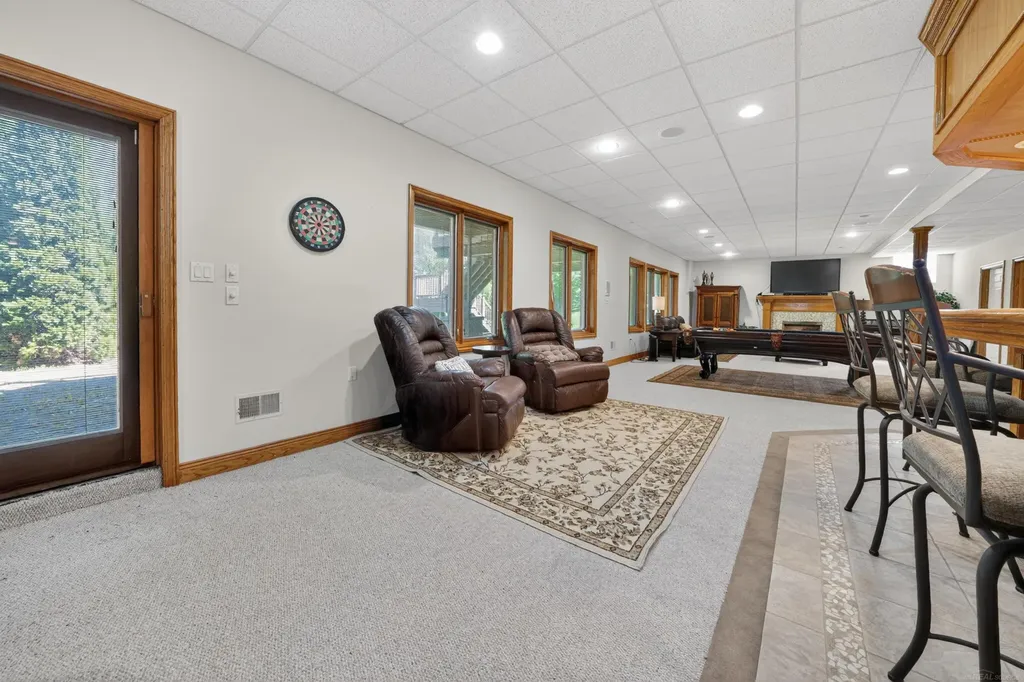 55733 Whitney Court Shelby Charter Township MI 48315