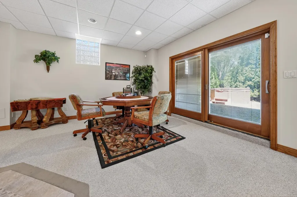 55733 Whitney Court Shelby Charter Township MI 48315