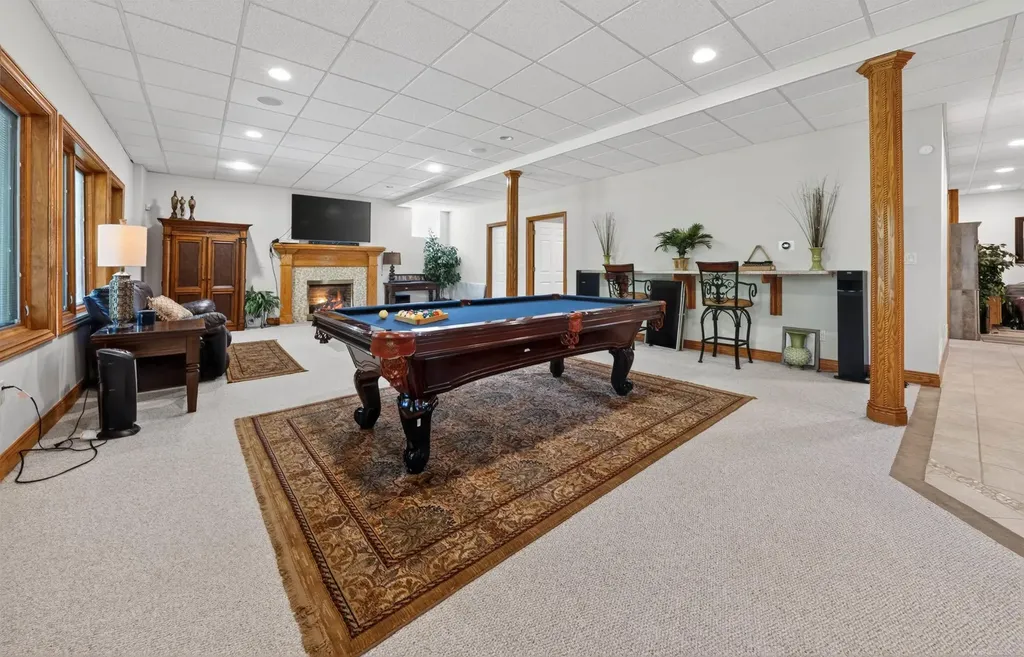 55733 Whitney Court Shelby Charter Township MI 48315