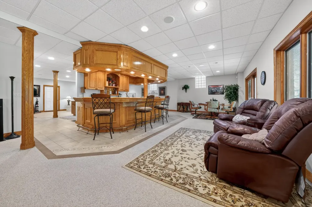 55733 Whitney Court Shelby Charter Township MI 48315