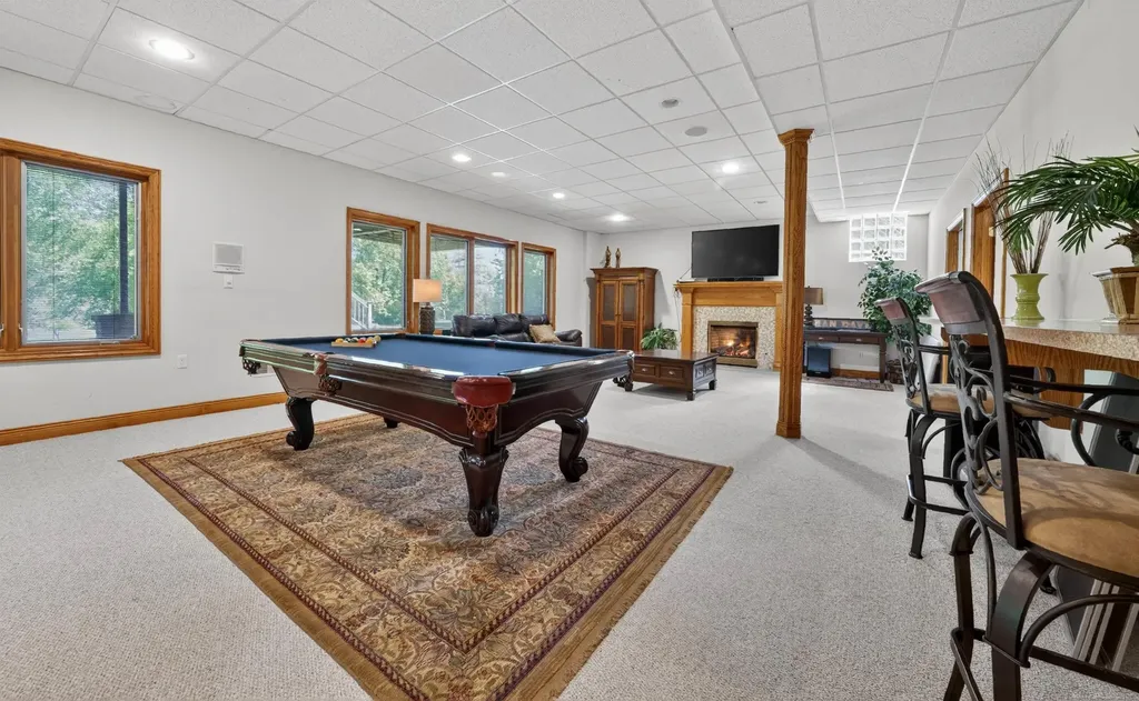 55733 Whitney Court Shelby Charter Township MI 48315
