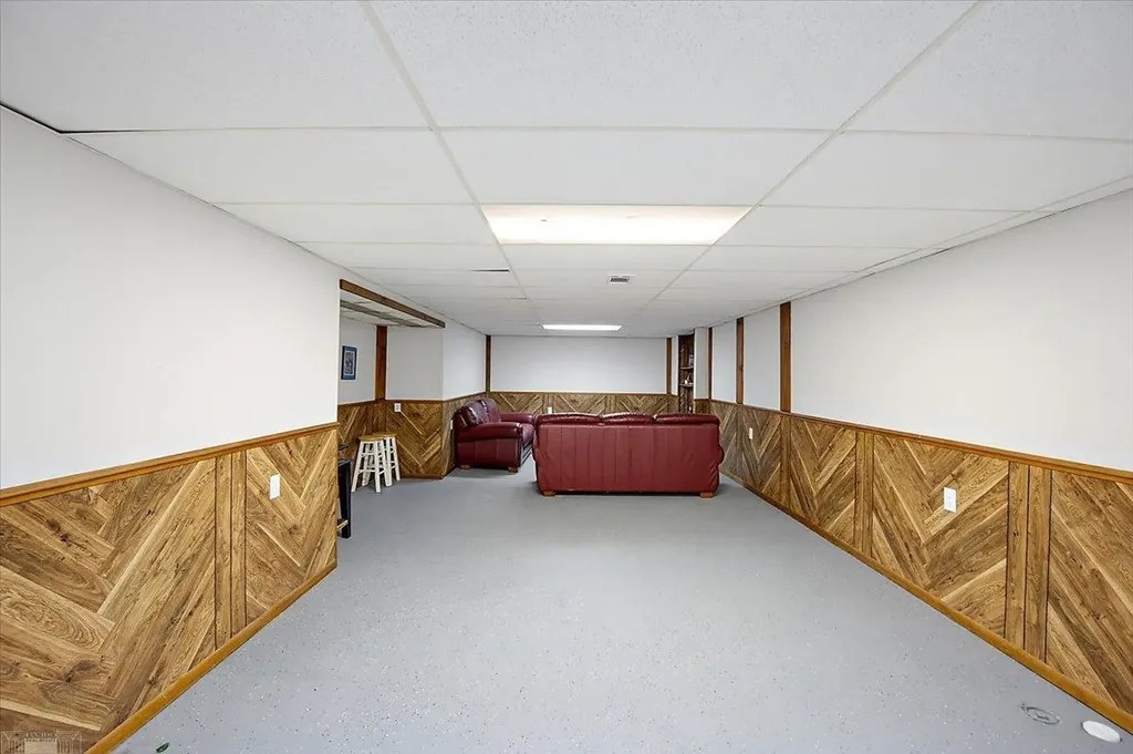 15650 Flanagan Street Roseville City MI 48066