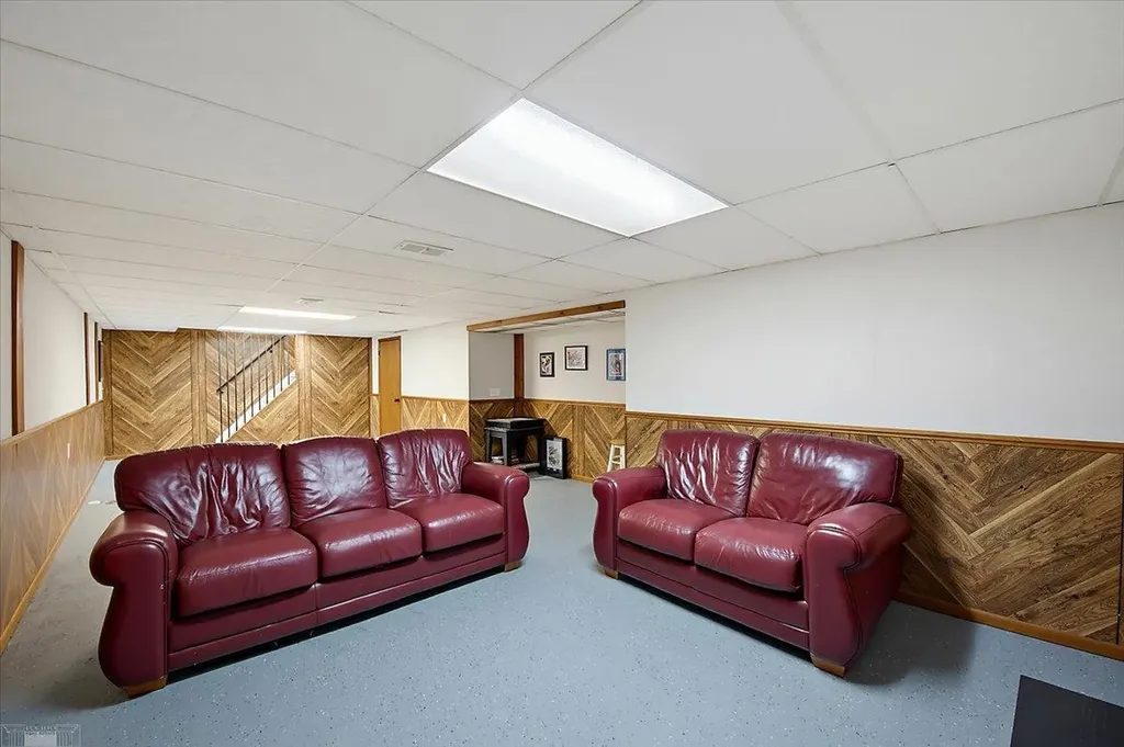 15650 Flanagan Street Roseville City MI 48066