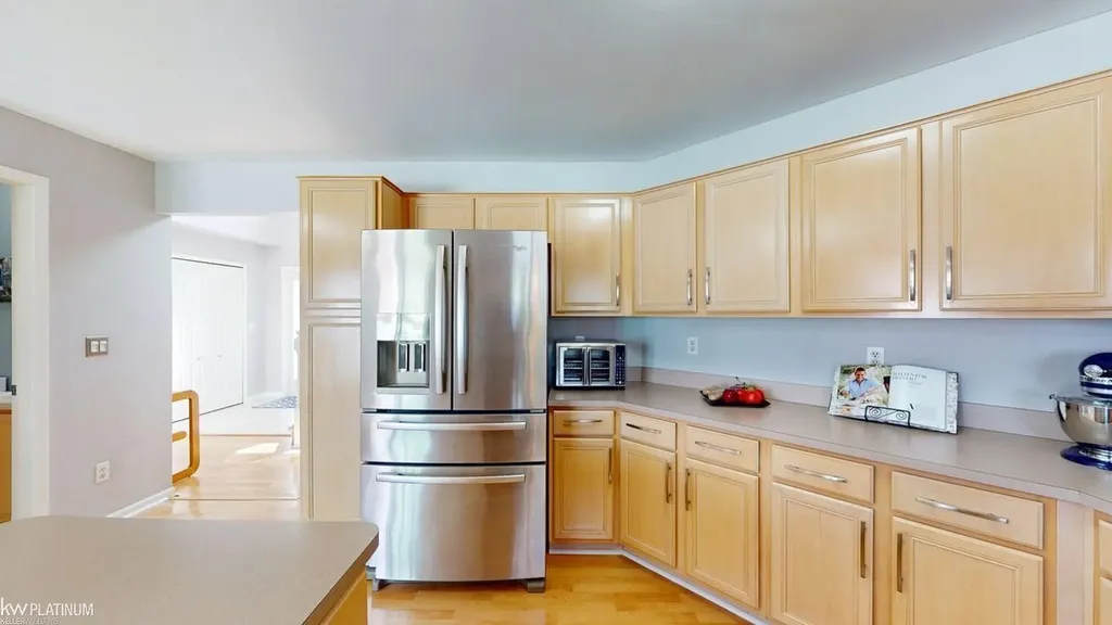 53135 Cripple Creek Drive Chesterfield Township MI 48047