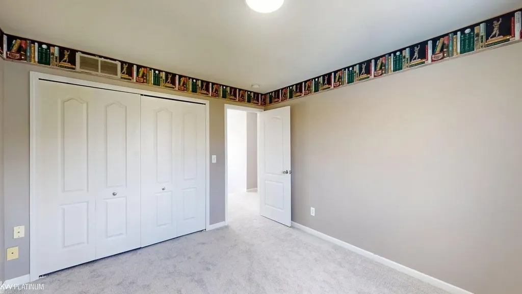 53135 Cripple Creek Drive Chesterfield Township MI 48047