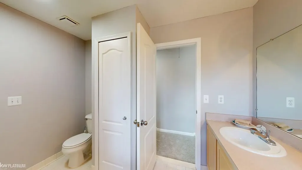 53135 Cripple Creek Drive Chesterfield Township MI 48047