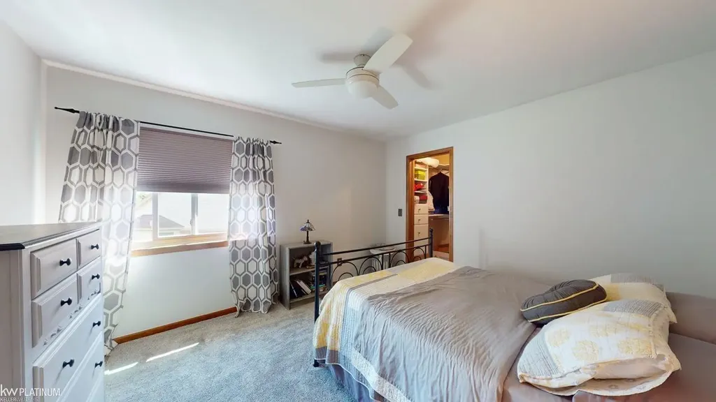 32134 Persimmon Lane Chesterfield Township MI 48047