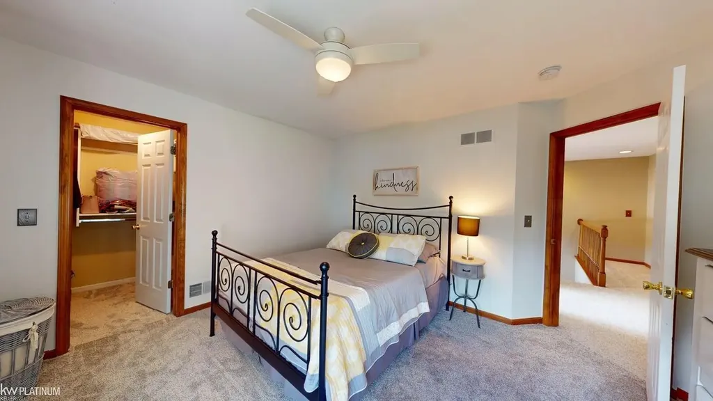 32134 Persimmon Lane Chesterfield Township MI 48047