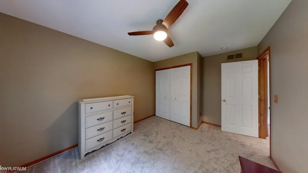 32134 Persimmon Lane Chesterfield Township MI 48047