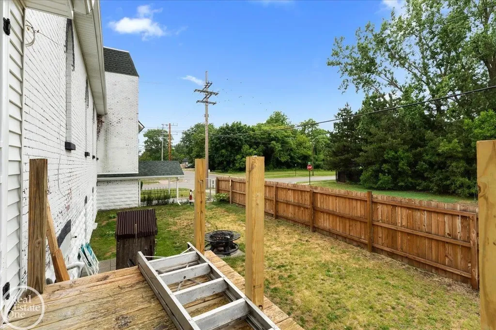 3404 24th St. Street Port Huron City MI 48060