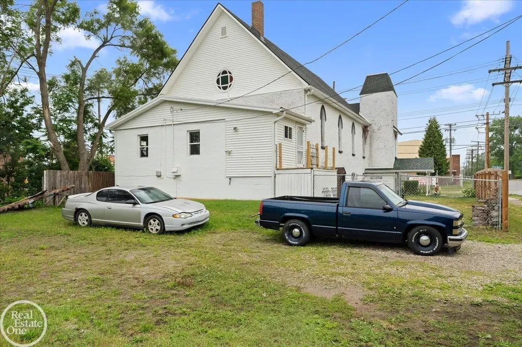 3404 24th St. Street Port Huron City MI 48060