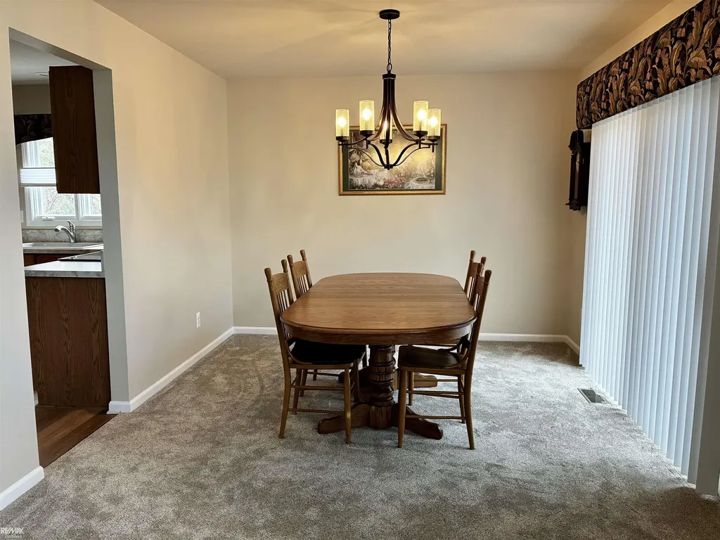 40135 Streamwood Court Sterling Heights City MI 48310