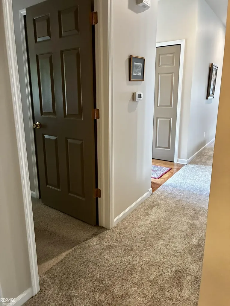 40135 Streamwood Court Sterling Heights City MI 48310