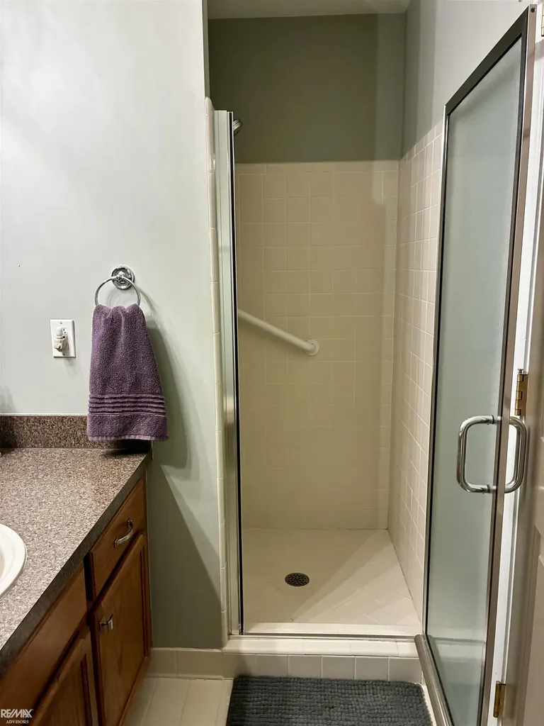 40135 Streamwood Court Sterling Heights City MI 48310