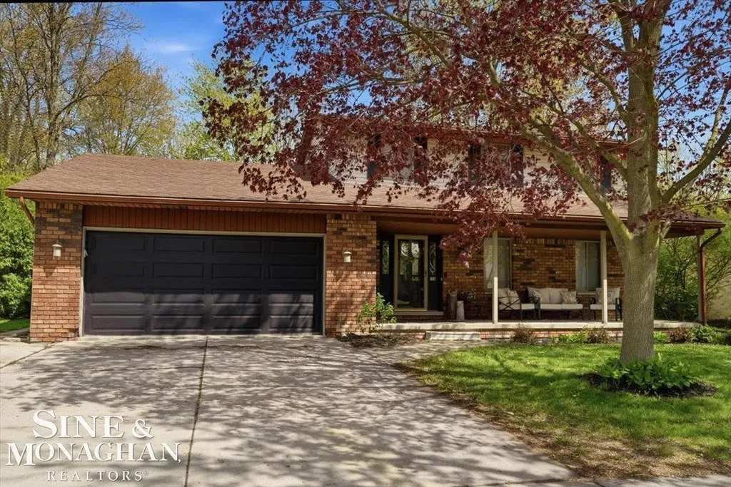 360 Constitution Avenue Marysville City MI 48040